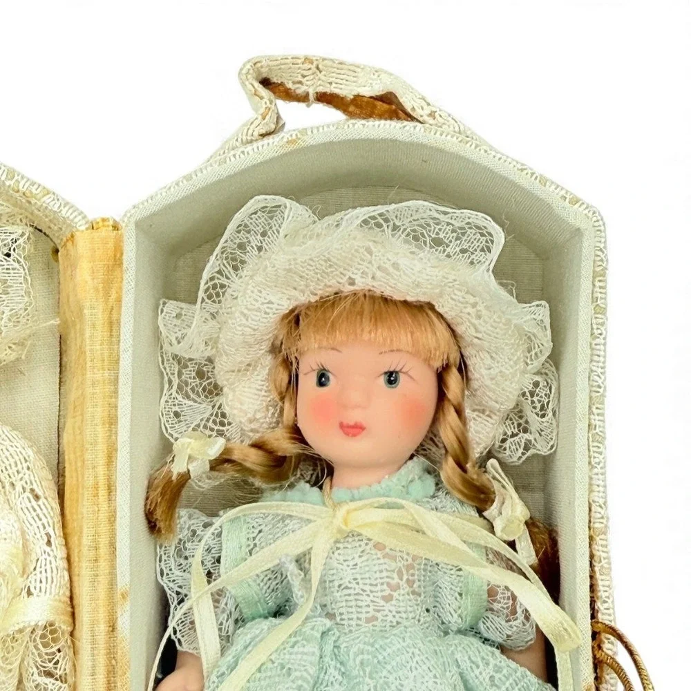 Vintage Mignonette‎ Bisque Porcelain Doll Lace Dress Presentation Box Japan 5